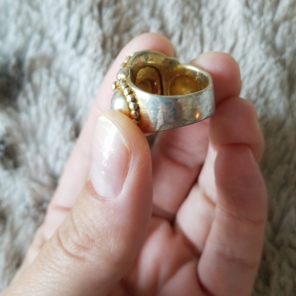 Costume ring - Picture 2 of 3